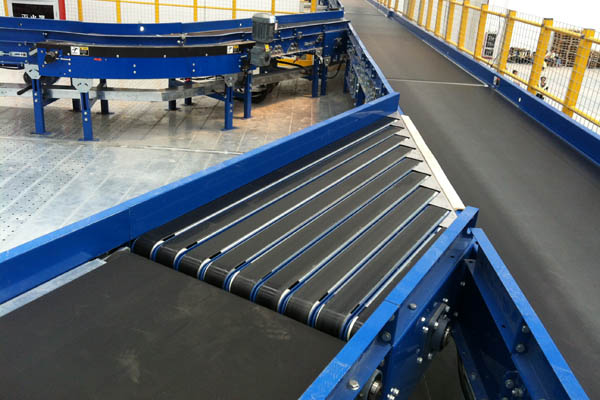 Narrow Belt Merge Conveyors